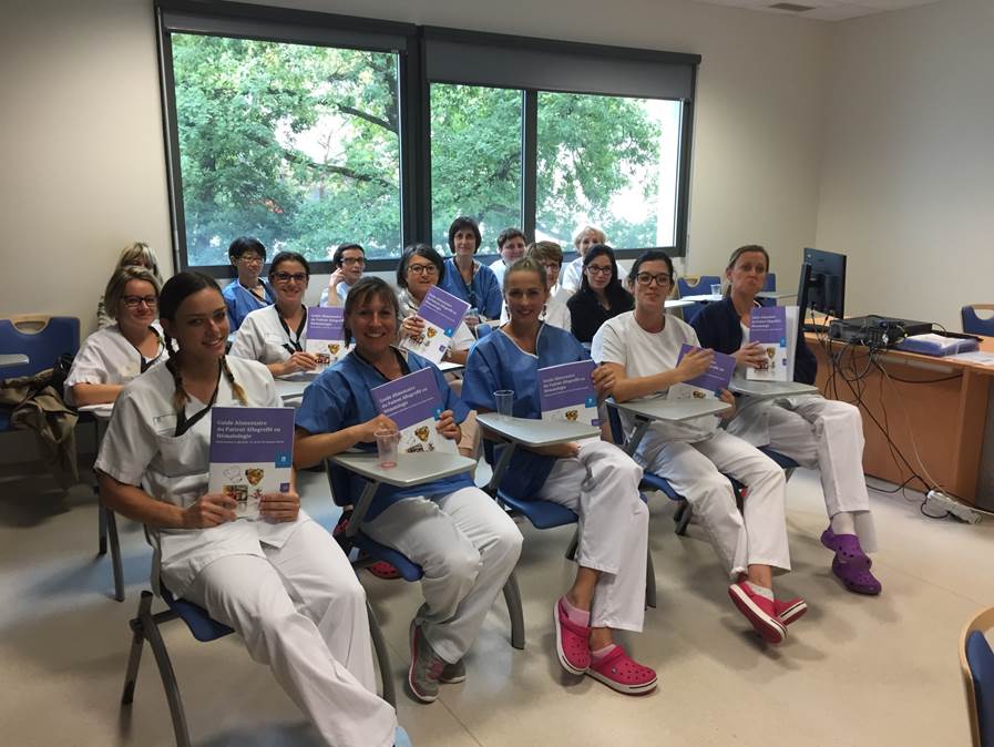 La FHF récompense le service d'hématologie clinique du Centre Hospitalier Lyon Sud pour leur guide sur l'alimentation des patients hallogreffés