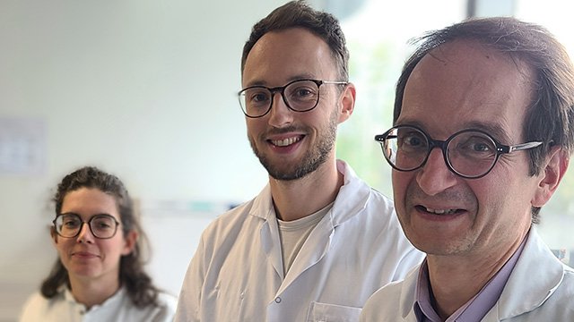 De gauche à droite : Pauline Tirard-Collet, Alexis Trécourt et le Dr Jean Monetti