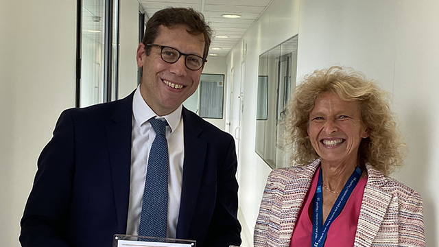 Professeur Catherine RIOUFOL et Professeur Cyrille CONFAVREUX