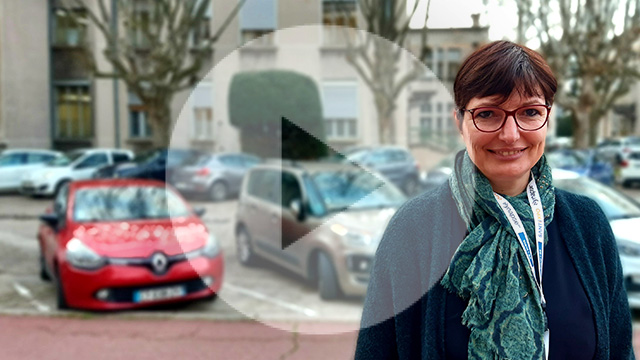 Carole Paillet, cheffe adjointe du Pôle pharmaceutique des HCL