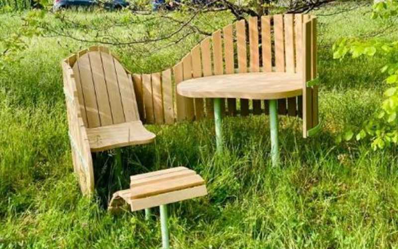 Le banc d'allaitement créé par les étudiants en Bachelor Design Produit & Innovations de Bellecour Ecole