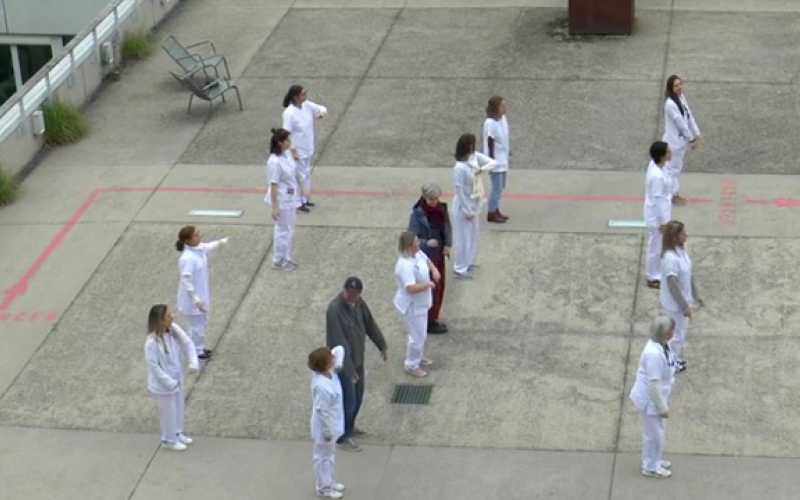 Vidéogramme extrait d’une vidéo du Si j’étais ton miroir