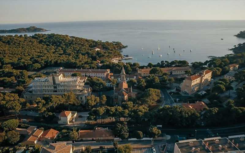 L'hôpital Renée Sabran