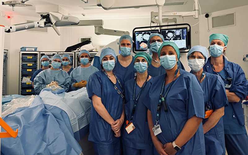 Bloc opératoire de l'unité de radiologie oncologique interventionnelle (UROI)