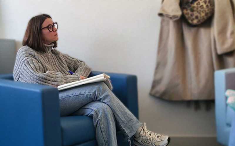 Élisa, psychologue à la Maison des Femmes de Lyon et une patiente