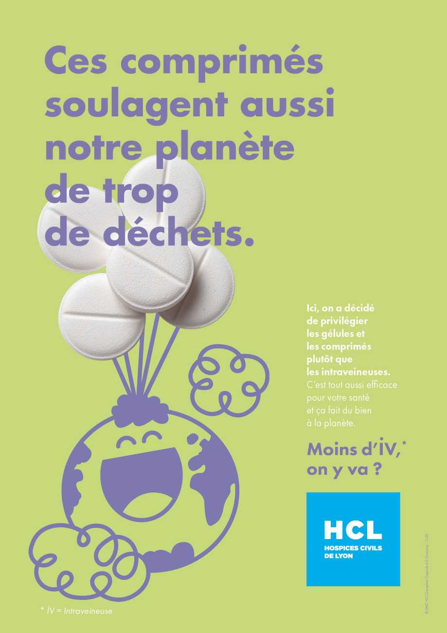 Affiche sur fond vert montrant la planète terre souriante, retenue comme une mongolfière par des ballons représentée par des comprimés. On peut lire la mention "Ces comprimés soulagent aussi notre planète de trop de déchets".".
