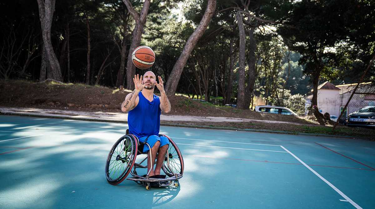 Jérôme, animateur sportif à l'hôpital Renée Sabran
