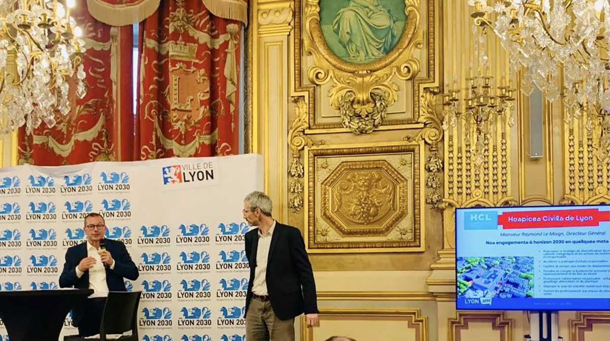Raymond Le Moign durant la remise convention de coopération et d'engagements