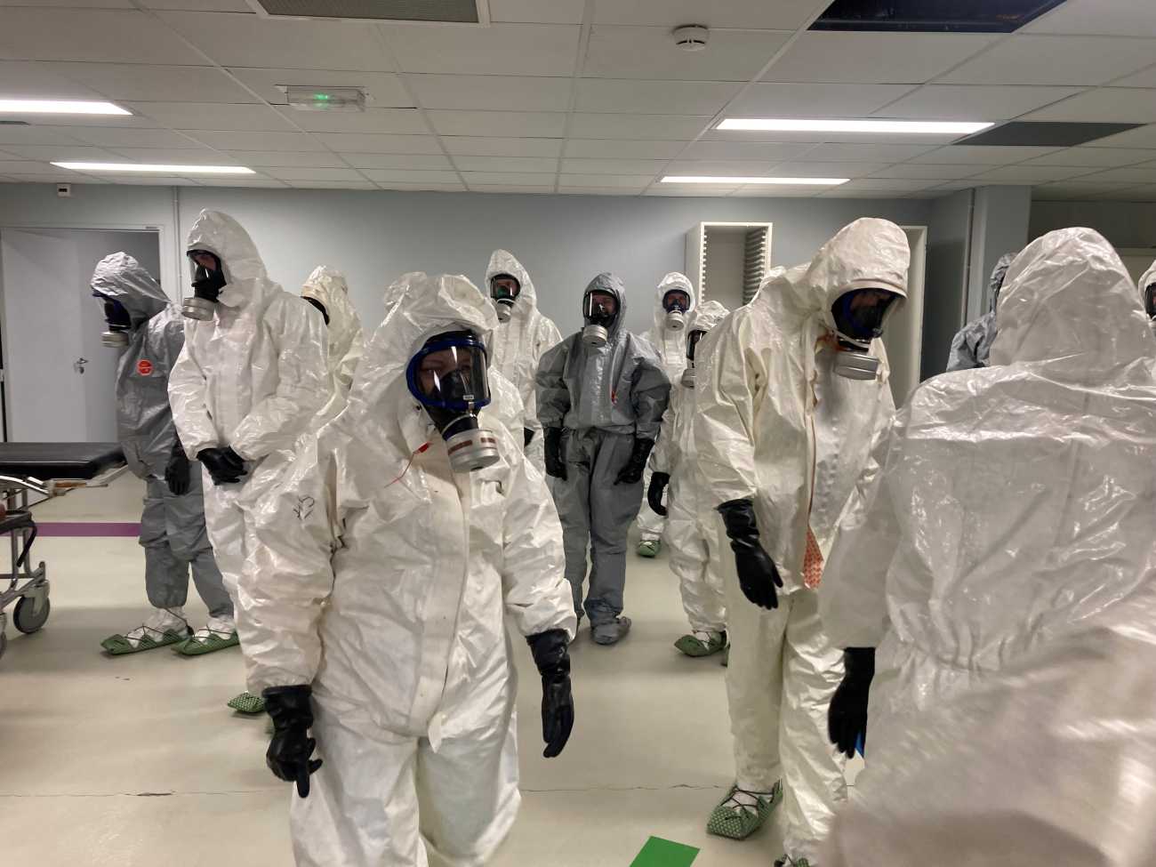 Atelier habillage-déshabillage au GHN avec les étudiants du DU et capacité de médecine de catastrophe