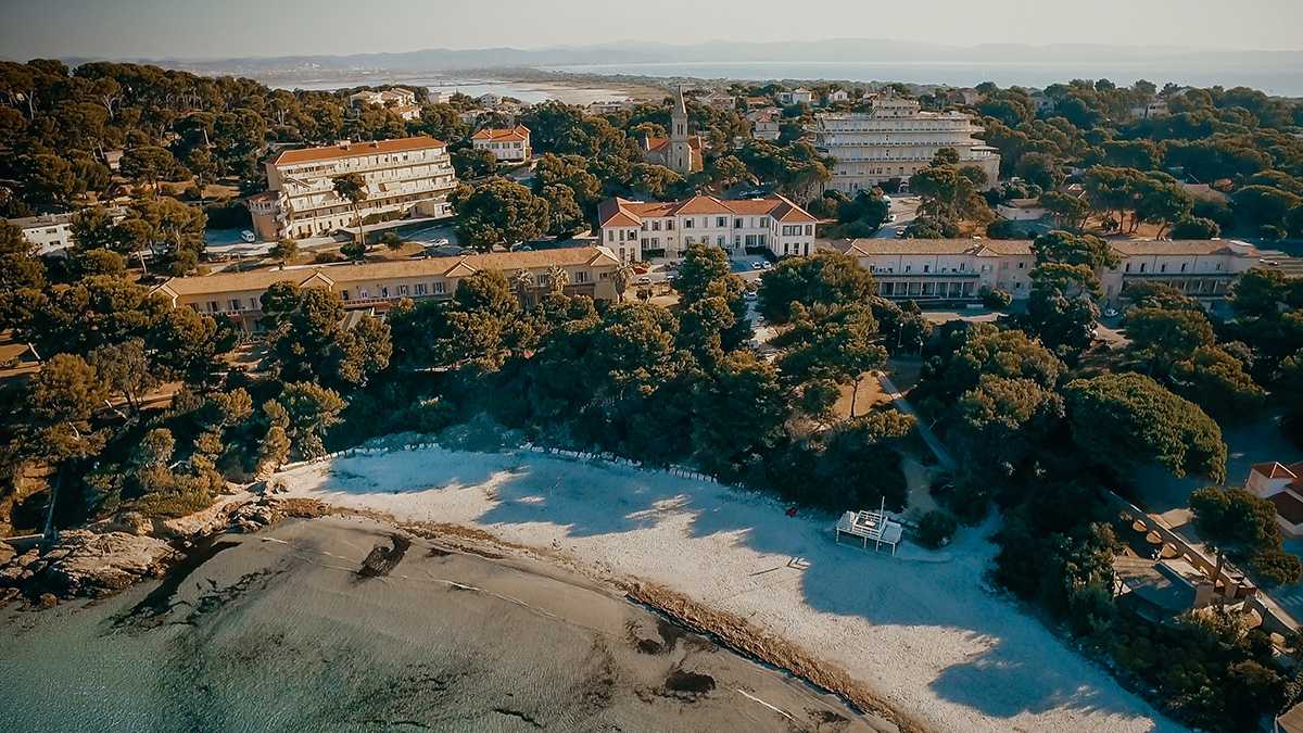 Plage de la vignette de l'hôpital Renée Sabran