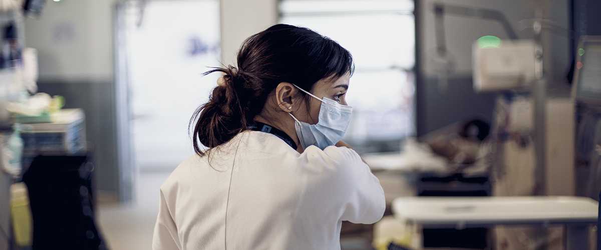 Personnel soignant dans l'exercice des soins